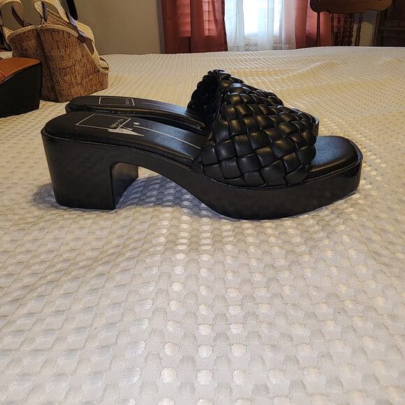 DOLCE VITA EUC WOMEN'S SIZE 6 GOLDY BLACK STELLA PLATFORM SANDALS - Picture 1 of 11